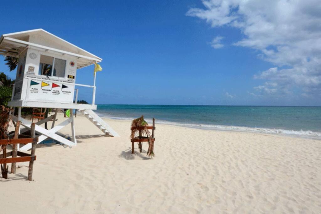 Bonita Casa A Dos Cuadras Del Mar Villa Playa del Carmen Exterior photo